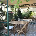 Hotel Uzun