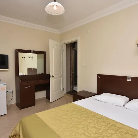 Uzun Otel 3*